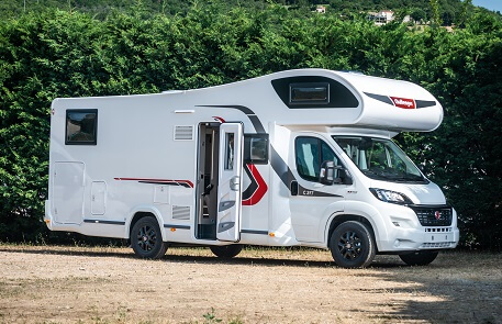 matelas Challenger 388EB Mageo à lit central (2017)